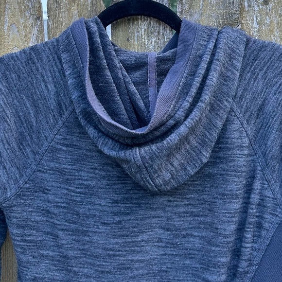 Athleta girl cross cross back hoodie heathered grey Sz XL/14 - Picture 9 of 11